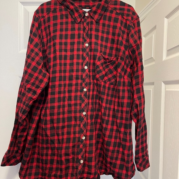 Buffalo plaid button down - Picture 1 of 5